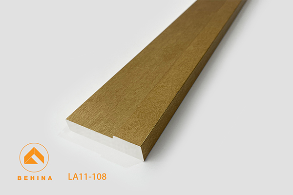 قرنیز لوور طلائی