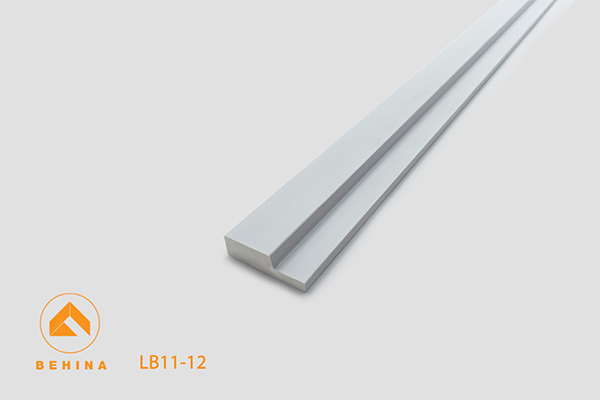 ابزار سمت چپ لوور سفید