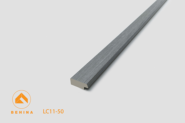 ابزار سمت راست لوور طرح چوب