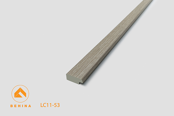 ابزار سمت راست لوور طرح چوب