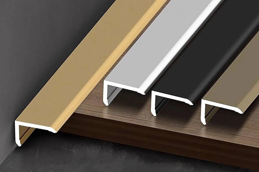 انواع متریالهای قرنیز آشپزخانه ضدآب